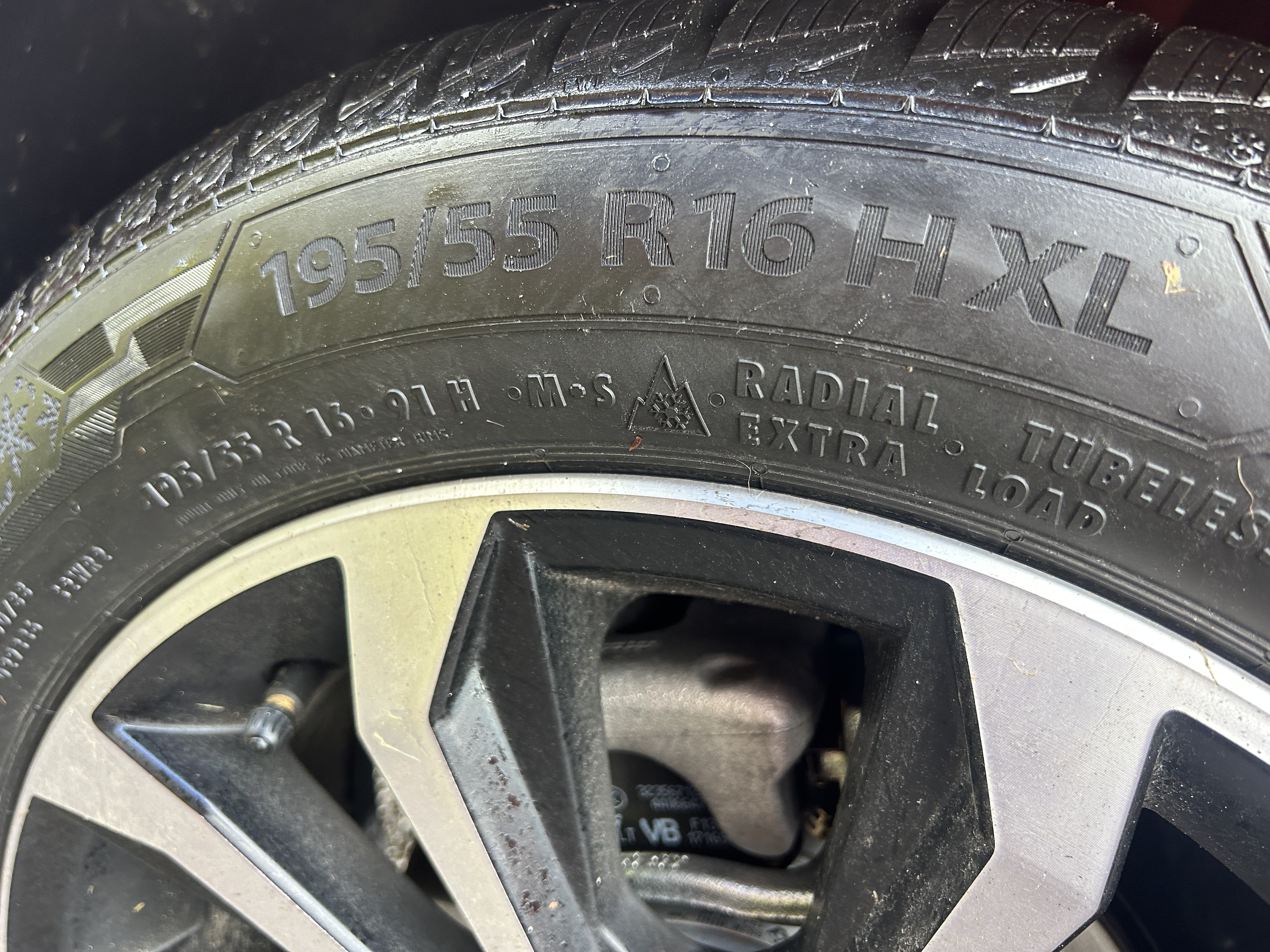 Navigating Insurance Claims with Car Rentals: Lessons Learned